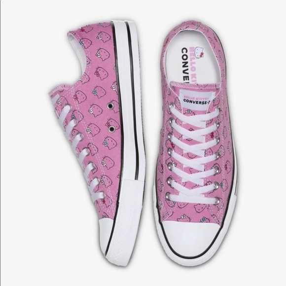 NEW CONVERSE X HELLO KITTY WOMEN SIZE 10.5 - Picture 5 of 7
